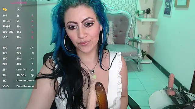 scarleth blue online show from 02-12-25, 09:10