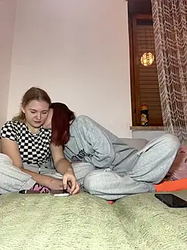 ella grays online show from 10-15-25, 06:19