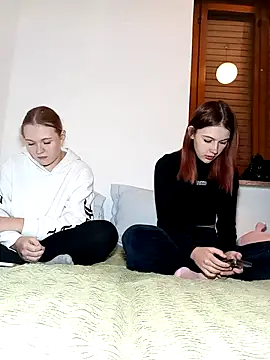 ella grays online show from 10-27-25, 05:50