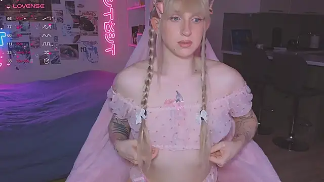 p1nkvenom online show from 11-12-25, 02:28