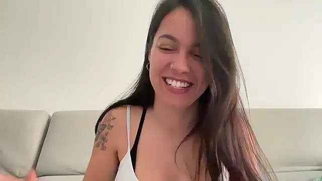 Snapshot of AmaraBella69 chatting on 01-13-25, 10:14 AmaraBella69 online show from 01-13-25, 10:14
