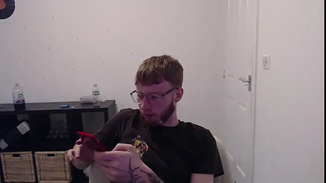 Snapshot of PrettyGinger chatting on 12-02-24, 04:09 PrettyGinger online show from 12-02-24, 04:09