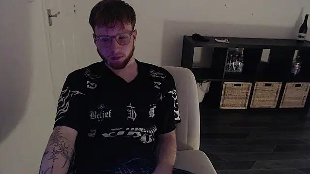 Snapshot of PrettyGinger chatting on 01-05-25, 06:56 PrettyGinger online show from 01-05-25, 06:56