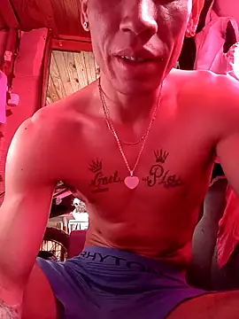 Snapshot of FlacoDani chatting on 10-10-25, 11:42 FlacoDani online show from 10-10-25, 11:42