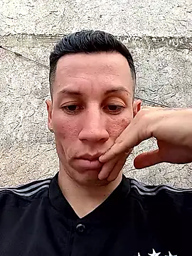 Snapshot of FlacoDani chatting on 10-23-25, 02:16 FlacoDani online show from 10-23-25, 02:16