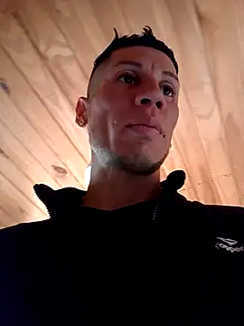 Snapshot of FlacoDani chatting on 11-08-25, 02:50 FlacoDani online show from 11-08-25, 02:50