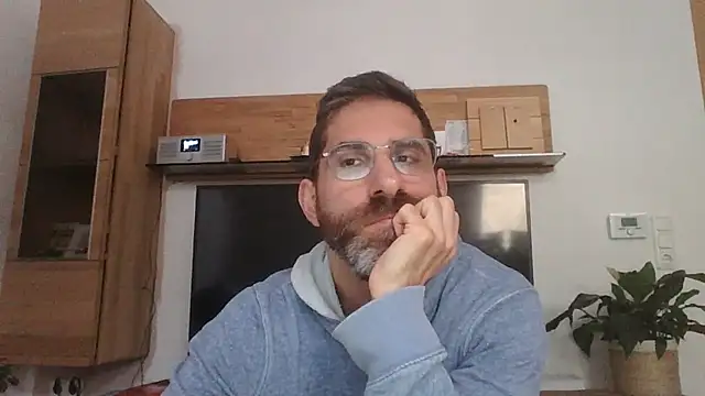 alcatraz009 online show from 11-17-25, 08:20