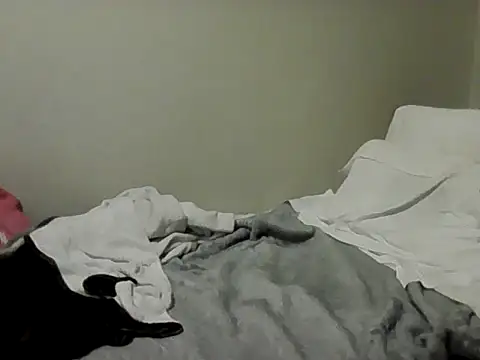 Snapshot of housewife_shantie chatting on 11-07-25, 01:49 housewife shantie online show from 11-07-25, 01:49