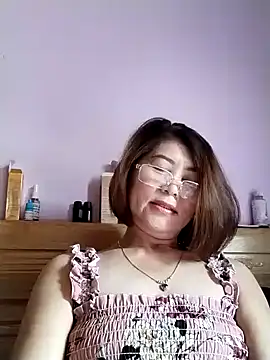 Baby-tits2024 online show from 12-03-24, 03:20
