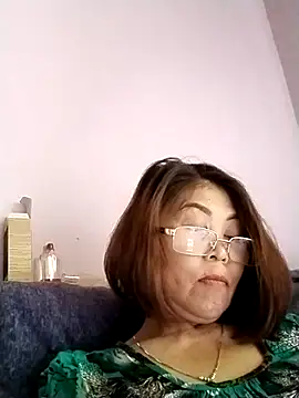 Baby-tits2024 online show from 12-10-24, 08:08