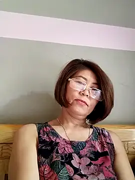 Baby-tits2024 online show from 03-20-25, 06:41