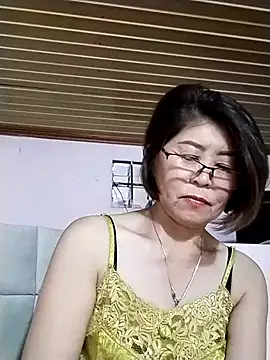 Baby-tits2024 online show from 10-04-25, 01:09