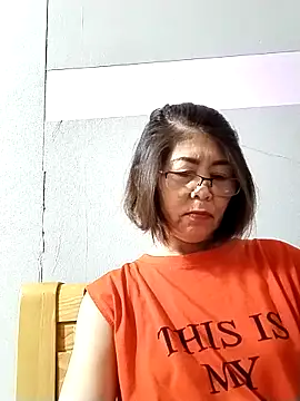 Baby-tits2024 online show from 11-06-25, 08:04