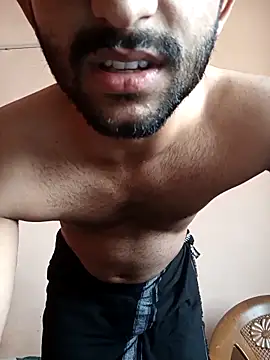 Vignesh3246 online show from 12-18-25, 10:10