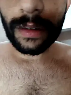 Vignesh3246 online show from 01-08-26, 04:42