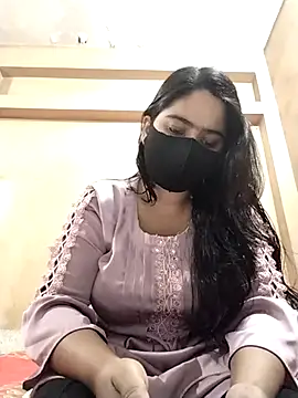 Snapshot of Magical_Girl- chatting on 11-27-25, 03:30 Magical Girl- online show from 11-27-25, 03:30