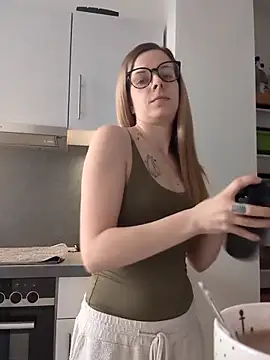 Snapshot of TerrasWildlife chatting on 02-26-25, 03:41 TerrasWildlife online show from 02-26-25, 03:41