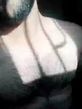 Snapshot of smartboy010101 chatting on 12-03-24, 05:09 smartboy010101 online show from 12-03-24, 05:09