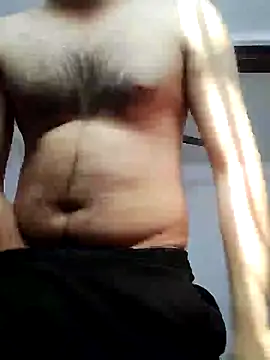 Snapshot of smartboy010101 chatting on 12-05-24, 08:00 smartboy010101 online show from 12-05-24, 08:00
