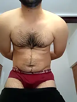 Snapshot of smartboy010101 chatting on 12-18-24, 03:37 smartboy010101 online show from 12-18-24, 03:37
