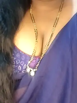 Sexy Radhikaa online show from 12-18-25, 02:23