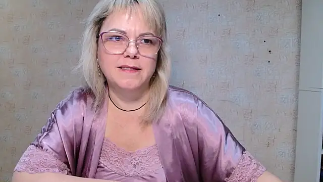 sweetsunset11 online show from 01-12-26, 03:56