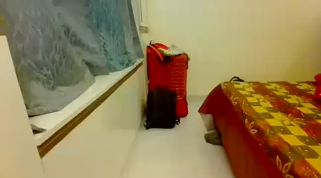 Snapshot of Choco_brownie23 chatting on 12-17-24, 07:59 Choco brownie23 online show from 12-17-24, 07:59