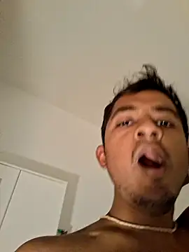 Snapshot of Choco_brownie23 chatting on 10-06-25, 11:35 Choco brownie23 online show from 10-06-25, 11:35