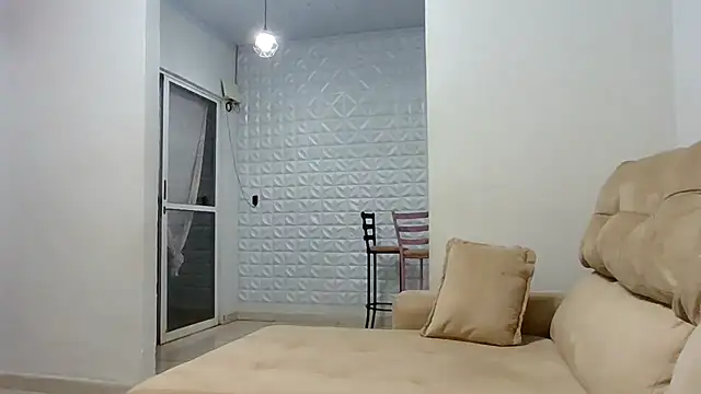 Snapshot of laryvaladares chatting on 10-28-25, 11:51 laryvaladares online show from 10-28-25, 11:51