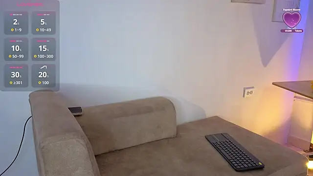 ZoeSmith6 online show from 12-20-25, 02:46