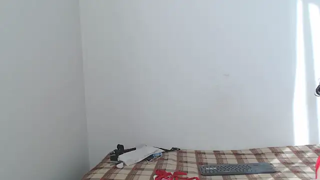 Snapshot of Naugthydolls chatting on 01-17-25, 12:42 Naugthydolls online show from 01-17-25, 12:42