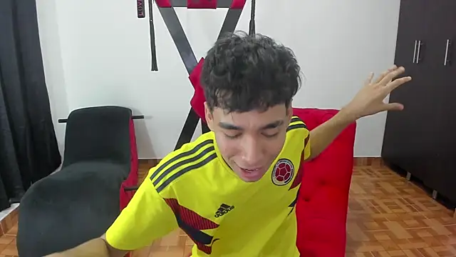 Harry LatinBoy online show from 01-12-25, 07:31