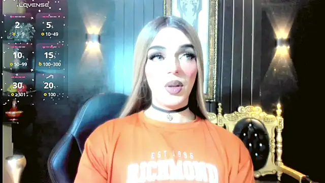 Snapshot of Alessa_mullen chatting on 11-19-25, 03:28 Alessa mullen online show from 11-19-25, 03:28