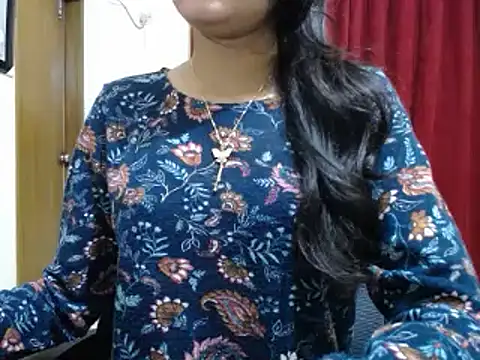 Snapshot of taisina chatting on 02-06-25, 07:51 taisina online show from 02-06-25, 07:51