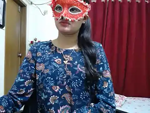 Snapshot of taisina chatting on 02-06-25, 10:53 taisina online show from 02-06-25, 10:53
