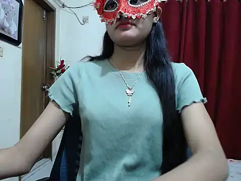 Snapshot of taisina chatting on 02-12-25, 04:33 taisina online show from 02-12-25, 04:33