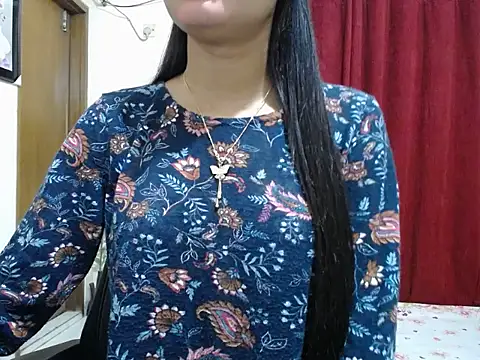 Snapshot of taisina chatting on 02-19-25, 11:36 taisina online show from 02-19-25, 11:36