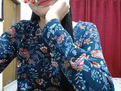 Snapshot of taisina chatting on 02-20-25, 02:40 taisina online show from 02-20-25, 02:40