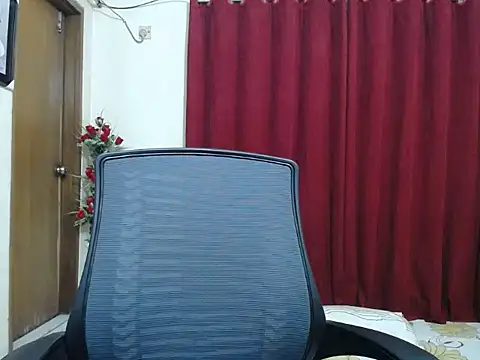 Snapshot of taisina chatting on 02-27-25, 02:32 taisina online show from 02-27-25, 02:32