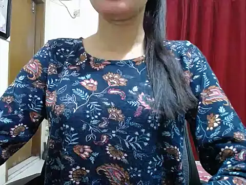 Snapshot of taisina chatting on 03-03-25, 02:48 taisina online show from 03-03-25, 02:48