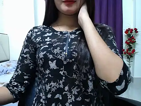 Snapshot of taisina chatting on 09-22-25, 03:36 taisina online show from 09-22-25, 03:36