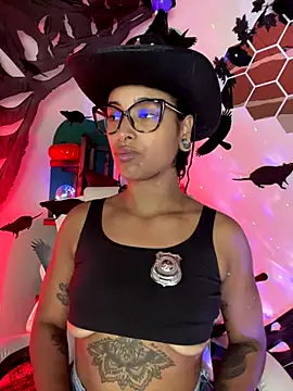 LollaByer online show from 10-15-25, 07:36