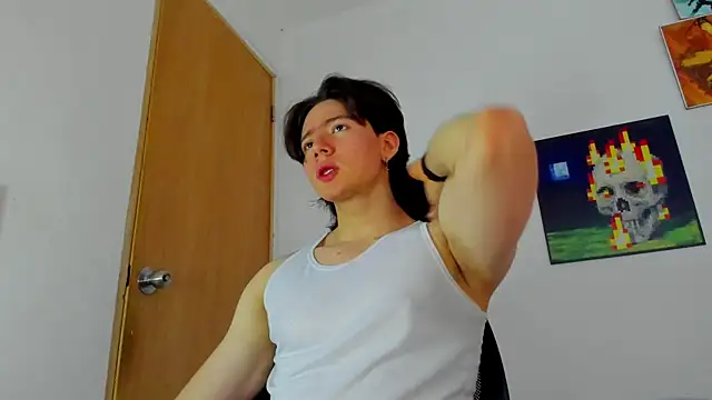 Snapshot of AngelBennet_ chatting on 11-06-25, 10:10 AngelBennet online show from 11-06-25, 10:10