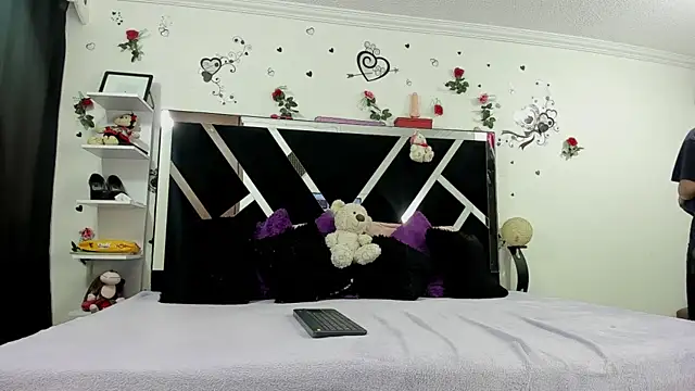 thedream girls online show from 10-25-25, 12:13