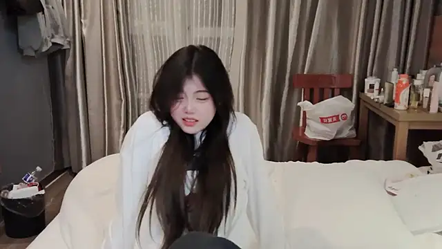 Snapshot of yangyang-1115 chatting on 02-16-25, 04:53 yangyang-1115 online show from 02-16-25, 04:53