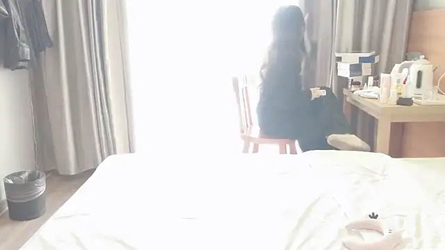 Snapshot of yangyang-1115 chatting on 02-25-25, 08:47 yangyang-1115 online show from 02-25-25, 08:47