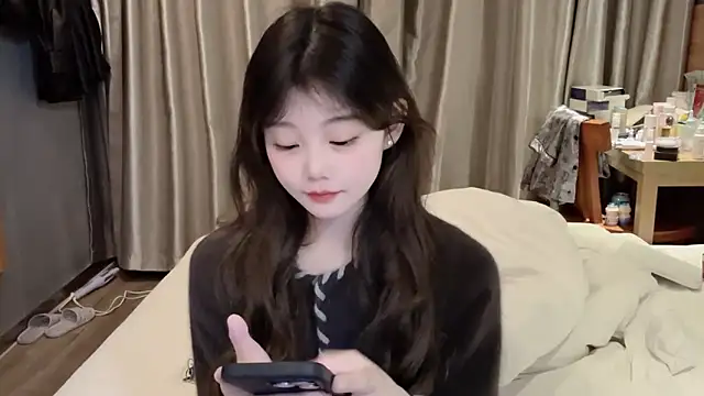 Snapshot of yangyang-1115 chatting on 03-01-25, 02:02 yangyang-1115 online show from 03-01-25, 02:02