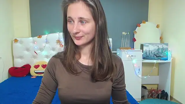 MichelLeee online show from 11-18-25, 12:31