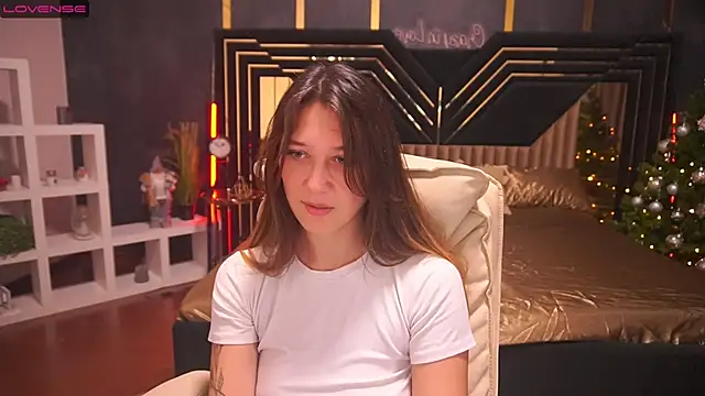 DreamyLinaa online show from 12-09-24, 10:32