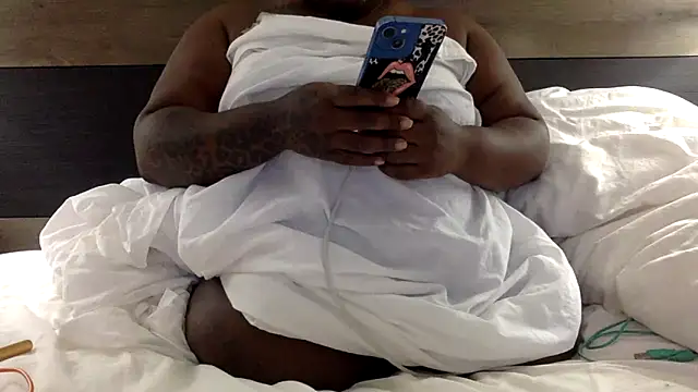 Cocabugattibad online show from 12-09-24, 08:01